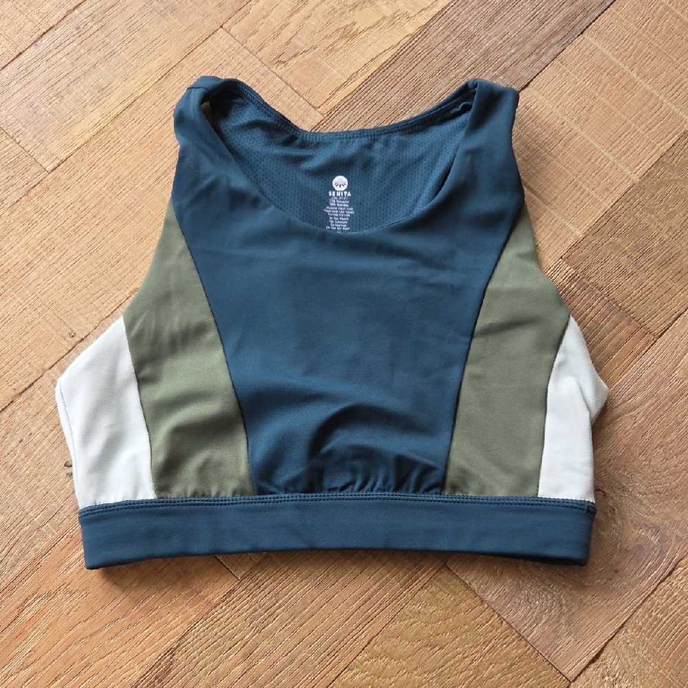 Senita Athletics Blue And Green Sports Bra
